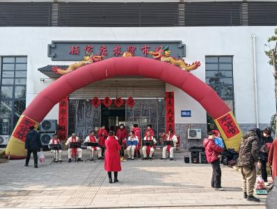 顾家店镇“翰墨迎春·福送万家”年货节火热开场