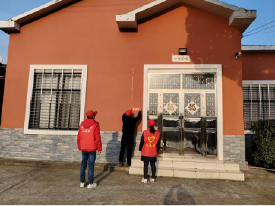 安福寺镇邹家冲村环境整治显成效 村容村貌焕新颜