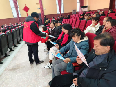 “村晚”搭台传欢乐 禁毒宣传入人心