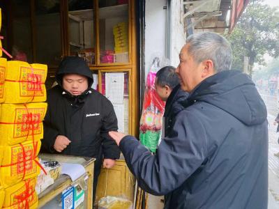 枝江：扎紧祭祀管理“篱笆” 守护春节“清新”氛围