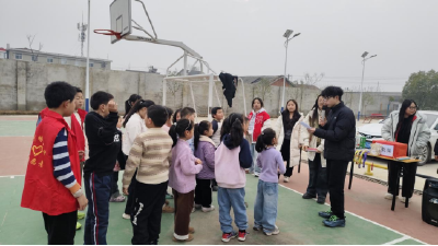 安福寺镇紫荆岭社区：趣味学习伴成长 团队接力燃童心