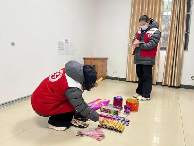 文明禁鞭守平安 杨家垱社区掀起文明禁鞭新风尚