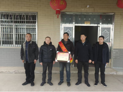 七星台镇：喜报传佳音 榜样励人心
