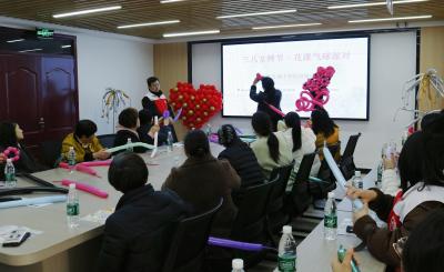 马家店街道五柳树社区：开展“她”能量补给站活动 为巾帼力量赋能