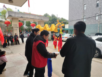 民俗巡演闹元宵 禁毒宣传不停步