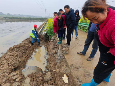 安福寺镇上柏坪村高标准农田建设护航春耕