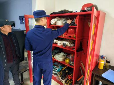 枝江消防深入微型消防站开展消防业务技能培训