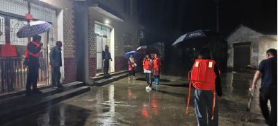 安福寺镇书院坝村开展齐心水库泄洪区防汛应急演练