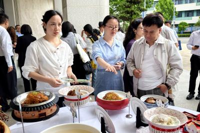 枝江职教中心“土家十碗八扣”亮相省级教学成果展