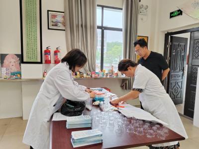 董市镇卫生院：科学监测补碘护健康 暖心守护少年茁壮成长