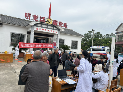 关爱老年健康，顾家店镇卫生院体检下乡活动走进石半坡村