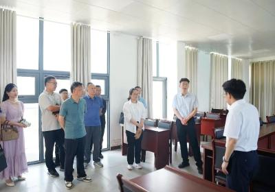 市政协开展同心圆基层协商活动 助力社区托管服务优化升级