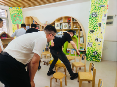 枝江市幼儿园举办“我爸爸是超人”亲子开放日活动