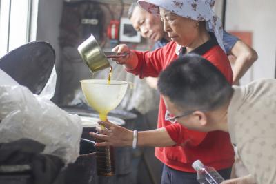 开展专项监督抽检 保障市民食用油消费安全