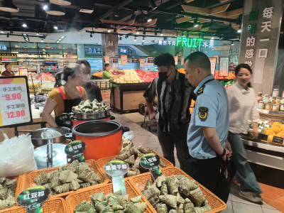 市市场监管局开展“制止餐饮浪费，倡导文明新风”主题宣传活动