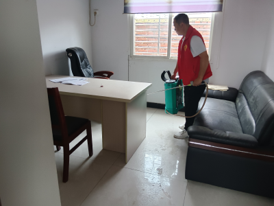 雨后消杀除隐患 暖心守护保民生