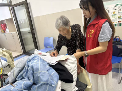 上门代办“零距离” 服务群众“暖人心”