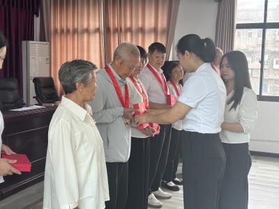 红色研学+暖心帮扶 七口堰社区激活基层党建新动能