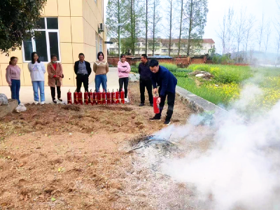 车河管理区医护人员参加消防安全知识培训