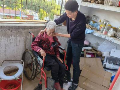 李泽锋：孝心不能等 教学不能误