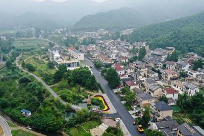 在这所大学，习近平深刻阐释“两山理论”