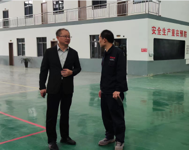 枣阳：招商干部甘当“红娘” 企业“联姻”变废为宝