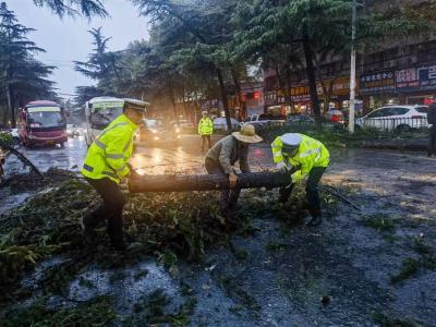 枣阳交警：加强联勤联动巡逻机制 及时消除道路交通安全隐患