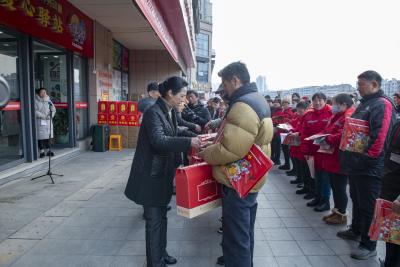 枣阳市总工会：送温暖进驿站 服务新就业形态劳动者