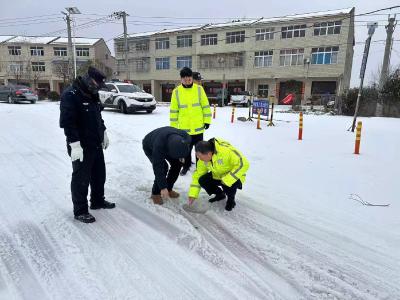 枣阳市鹿头镇积极防范应对低温雨雪冰冻灾害天气