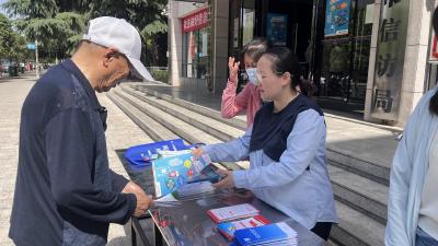 枣阳市信访局开展《信访工作条例》实施两周年集中宣传活动