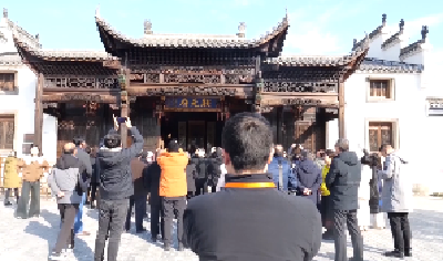 V视 | 2024年湖北省东汉文化研究会年会与会人员参观考察我市汉文化景观