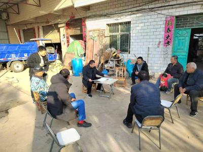 鹿头镇何庄村：发动群众共谋  共建“何”美家园
