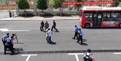V视 | 协同联合应急演练  筑牢铁路安全防线