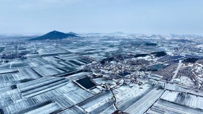湖北枣阳：走进乡野画 看瑞雪丰年  