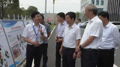省卫健委副主任柳东如来我县调研