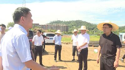 陈正红现场调度督办项目建设工作