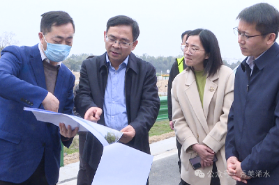 陈正红调研多彩旅游路建设工作