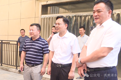 陈正红巡查高考考点并检查校园食品安全工作