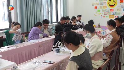 【视频】县妇幼保健院孕妇学校：“艾”在身边 “锤”出健康