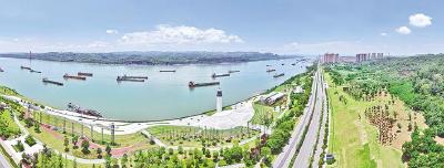 “江豚逐浪”跃出生态名片 “武汉蓝z”刷屏成为打卡顶流  美丽湖北发展“含绿量”越来越足