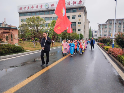 慎终追远  缅怀先烈 -----实验小学开展清明祭英烈活动