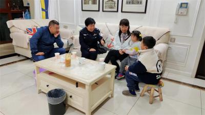  龙头街道自忠路社区：社区民警暖心劝导 网瘾少年迷途知返