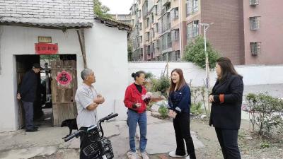 宜城鄢城文昌路社区：居民社区互动，共铺幸福之路