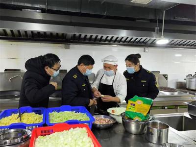 宜城市市场监管局开展校园食品安全排查整治行动