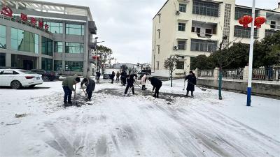 宜城市各镇（办）：积极应对雨雪冰冻 全力以赴保民生