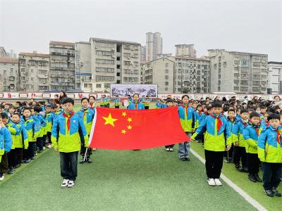  环翠小学：龙行龘龘谱新章 前程朤朤启新航