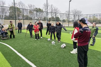 宜城市举办残疾人趣味运动会