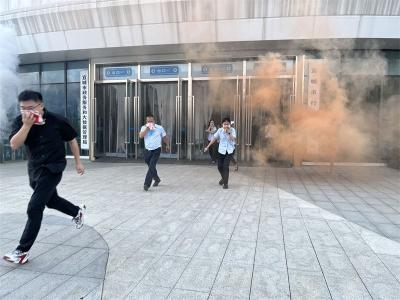 宜城市政务服务中心：学习消防应急知识 筑牢生命安全防线