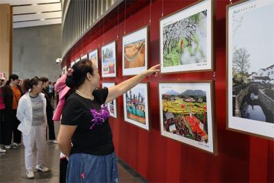 宜城：《中国梦·宜城美》摄影展献礼新中国75周年华诞 