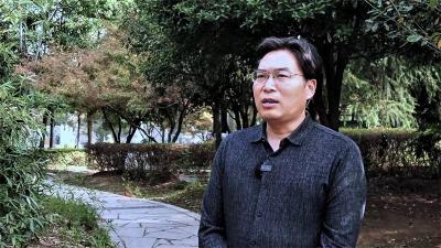 葛百岁受到与会专家学者盛赞：前景无限光明